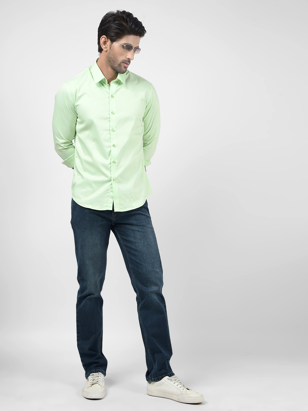Numero Uno Men SOLID Green Shirt